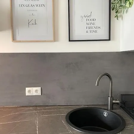 Martine, Westliche Vorstadt 公寓 *